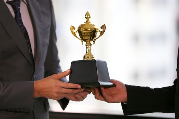 award-image